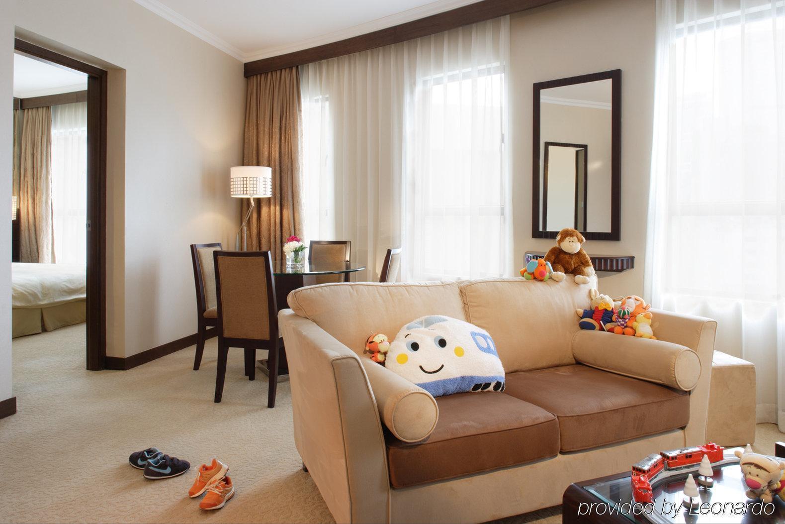 Dorsett Wanchai, Hotel 5*