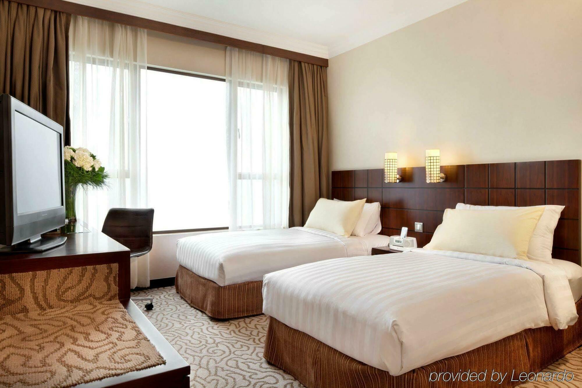 Dorsett Wanchai, Hotel 5*